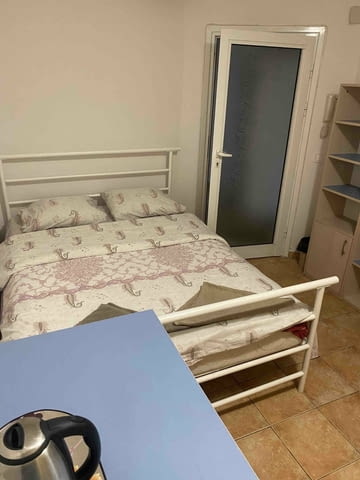 Нощувки Монолов 1-стаен, 35 м2, Тухла - град Варна | Апартаменти - снимка 1