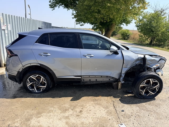 Kia Sportage 5 NQ5 1.6 T-GDI MHEV AWD двигател G4FU, M85W ск. кутия 7 ск. автоматик, 4x4, 150 кс., 1 - снимка 4