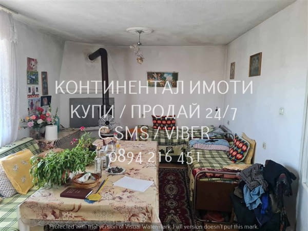 Код 63064. Триетажна тухлена къща 180м2 с двор 900м2. Къщата се състои от приземен етаж с две стаи и - снимка 9