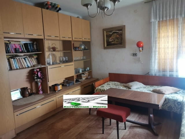 Етаж от къща в гр.Асеновград 2-bedroom, 82 m2, Girder - city of Plovdiv | Apartments - снимка 3