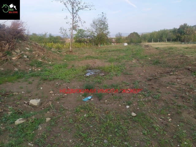 Парцел в регулация в село Мерданя 891 м2, За жил.строителство - село Мерданя | Парцели / Земя - снимка 3