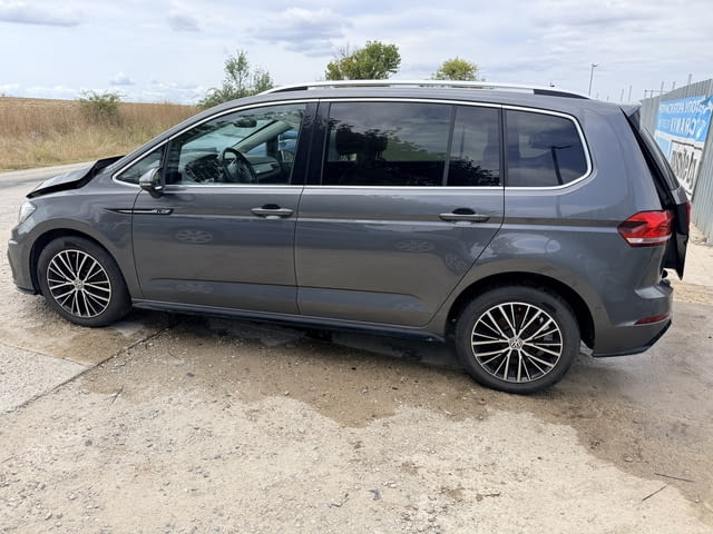 Vw Touran (5T1) 2.0 TDi BlueMotion двигател DFGA, ск. кутия DSG SGG, R line, 150 кс., 7 местен, 1720 - снимка 5