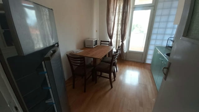 Даваме под наем 4-стаен апартамент в Каменица 1 115 м2, Тухла, Асансьор, С паркинг - град Пловдив | Апартаменти - снимка 4