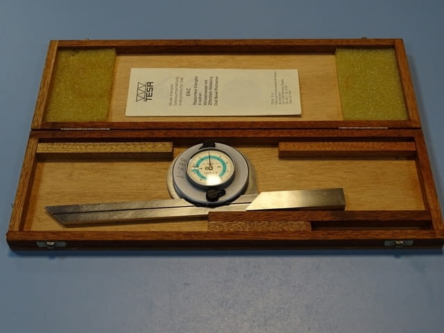 Машинен индикаторен ъгломер TESA EAC dial bevel protractor L-200 5′ - снимка 1