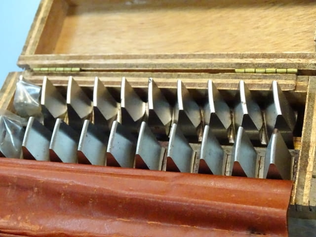 Комплект профилни ножове AMK-Messer BADC 5R 100 5M кlingelnberg - снимка 6