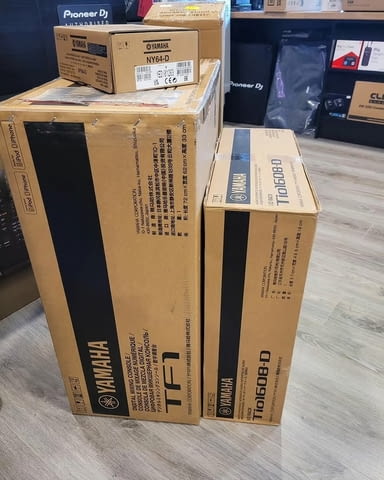 Behringer X32, Midas M32, Soundcraft Ui24R, Pioneer DJ CDJ-3000, AlphaTheta CDJ-3000X, Yamaha MG16XU - снимка 3