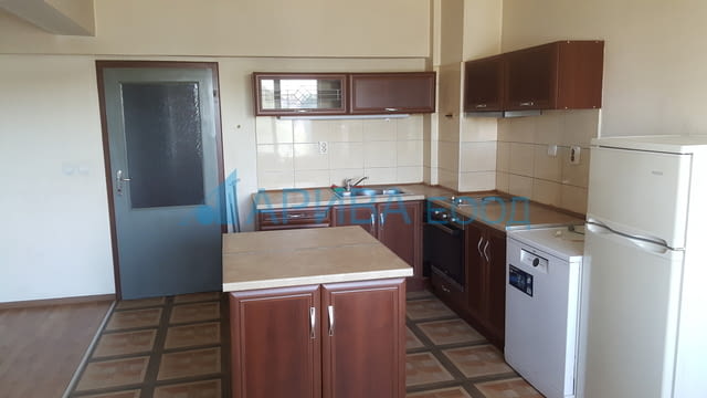 Голям апартамент в център Хасково 3-стаен, 110 м2, Тухла - град Хасково | Апартаменти - снимка 3