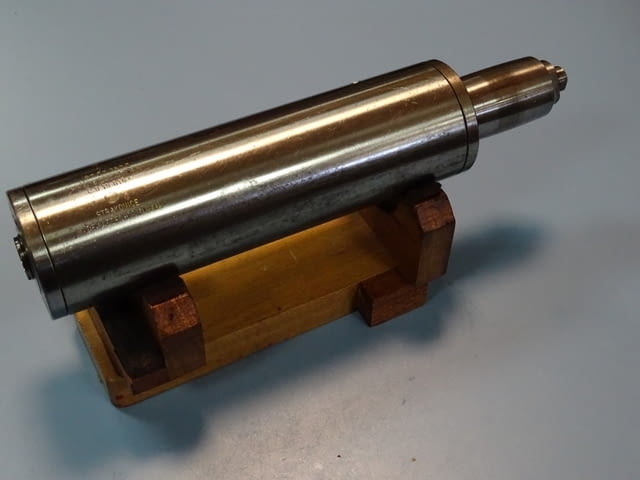 Високоскоростен шлифовъчен шпиндел TOS IBC 70250T grinding spindle R 16000 min-1 - снимка 1