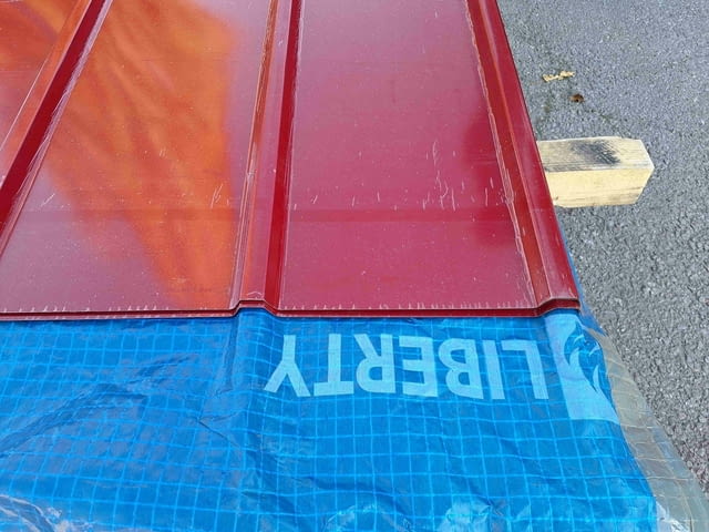 Покривна пластифицирана ламарина TR20x280-1120 RAL3011 L=3.2м в София - снимка 4