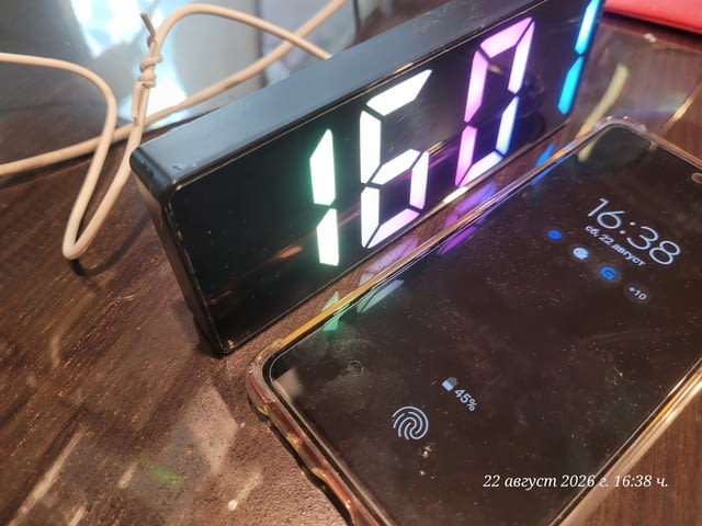 LED будилник с цветен огледален дисплей, работещ с USB ,, град Пловдив | Други - снимка 5