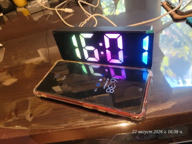 LED будилник с цветен огледален дисплей, работещ с USB ,, град Пловдив | Други - снимка 6