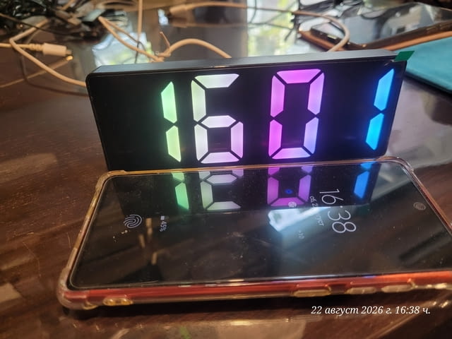 LED будилник с цветен огледален дисплей, работещ с USB ,, град Пловдив | Други - снимка 8