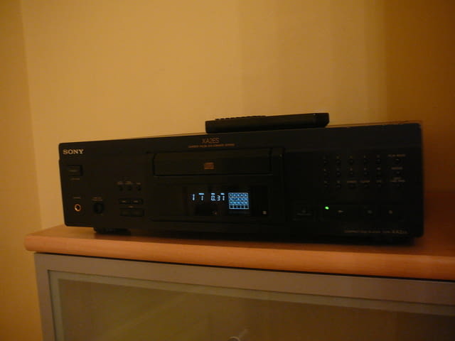 Sony cdp-xa2es cheren - city of Pazardzhik | Amplifiers & Boards - снимка 3