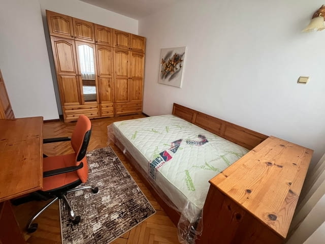 Даваме под наем тристаен апартамент в ж.к. Младежки хълм, city of Plovdiv - снимка 8