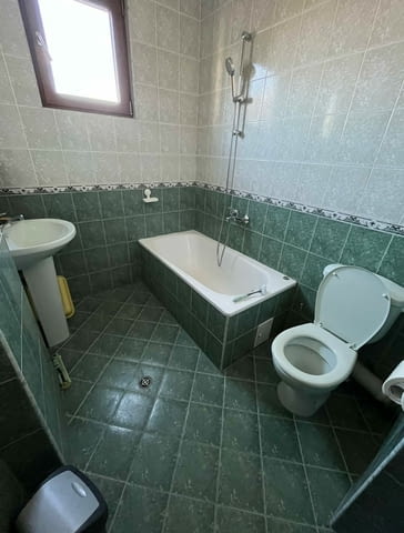 Даваме под наем тристаен апартамент в ж.к. Младежки хълм, city of Plovdiv - снимка 11
