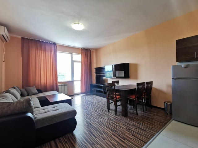 Тристаен апартамент в Широк Център 3-стаен, 110 м2, Тухла - град Пловдив | Апартаменти - снимка 1