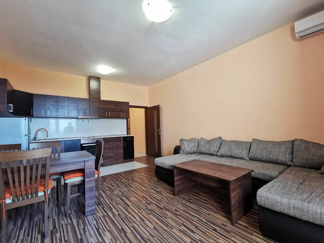 Тристаен апартамент в Широк Център 3-стаен, 110 м2, Тухла - град Пловдив | Апартаменти - снимка 2