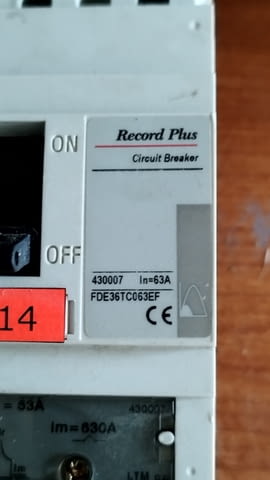 Автоматични Трифазни прекъсвачи GE Record Plus FD63 - 63A (General Electric) - снимка 5