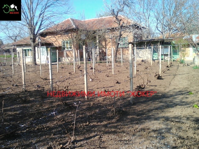 Къща с двор в село Павел 1-floor, Brick, 91 m2 - village Pavel | Houses & Villas - снимка 2