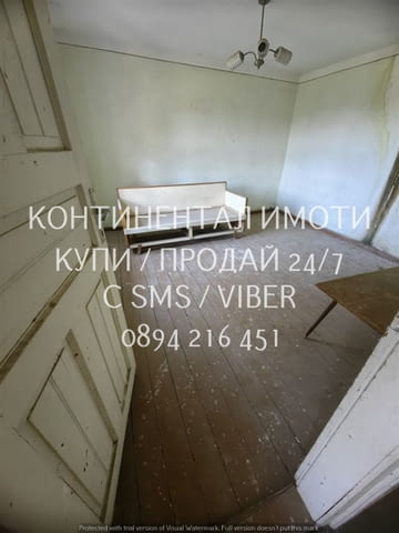 Код 70016. Двуетажна стара къща 80м2 с допълнителни монолитни постройка и двор 930м2 Трифазен и моно - снимка 4