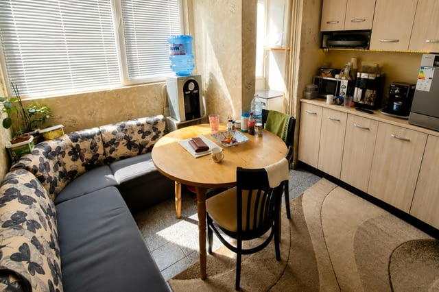 Двустаен Апартамент В кв. Възраждане 63, 24 КВ.М 68 000 €, city of Haskovo - снимка 4
