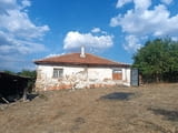 Предлагаме за продажба къща в с. Криво поле