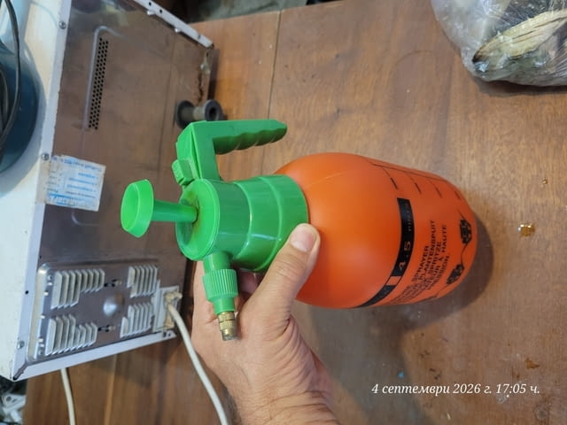 Ръчна градинска пръскачка с предварително напомпване (Pressure Sprayer) - снимка 4