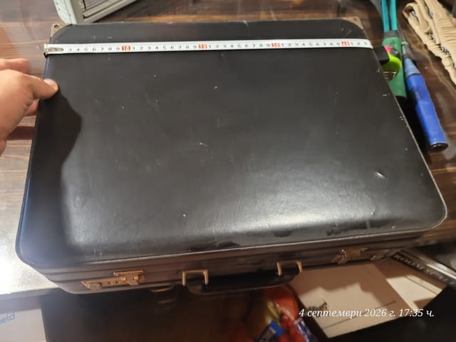 Твърд куфар дипломатическо куфарче (Attache Case / Briefcase) - снимка 2