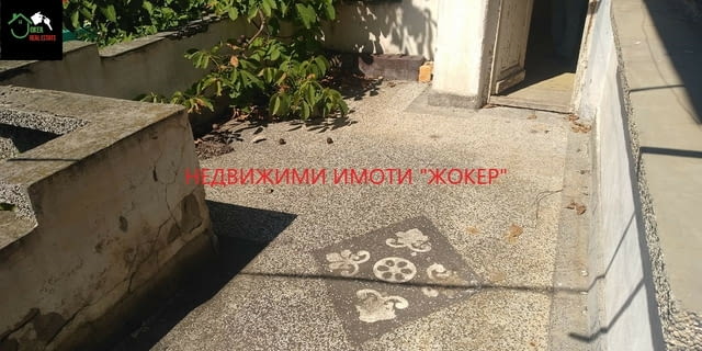 Етаж от къща с двор и гараж 2-етажна, Гредоред, 72 м2 - град Горна Оряховица | Къщи / Вили - снимка 9