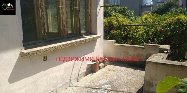 Етаж от къща с двор и гараж 2-етажна, Гредоред, 72 м2 - град Горна Оряховица | Къщи / Вили - снимка 10