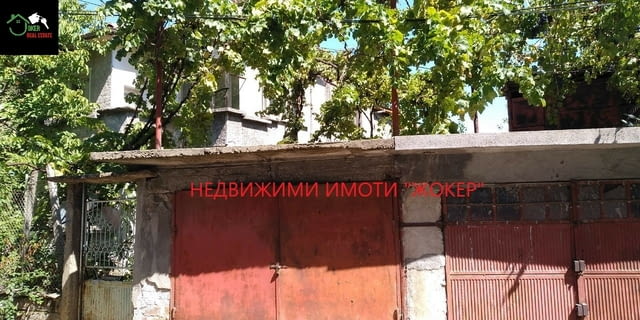 Етаж от къща с двор и гараж 2-етажна, Гредоред, 72 м2 - град Горна Оряховица | Къщи / Вили - снимка 12