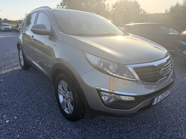Kia Spotage 2.0 CRDI 4x4 автоматик 136 кс., 231000 км, панорама, 2011г., евро 5, обслужена, поддържа - снимка 5
