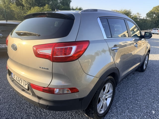 Kia Spotage 2.0 CRDI 4x4 автоматик 136 кс., 231000 км, панорама, 2011г., евро 5, обслужена, поддържа - снимка 10