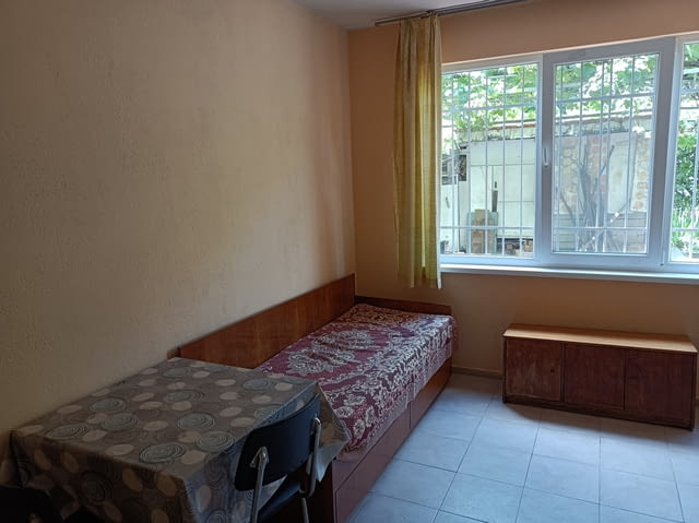Самостоятелна СТАЯ под наем - city of Veliko Tarnovo | Rooms for rent - снимка 5