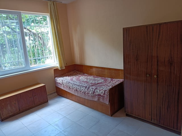 Самостоятелна СТАЯ под наем - city of Veliko Tarnovo | Rooms for rent - снимка 6