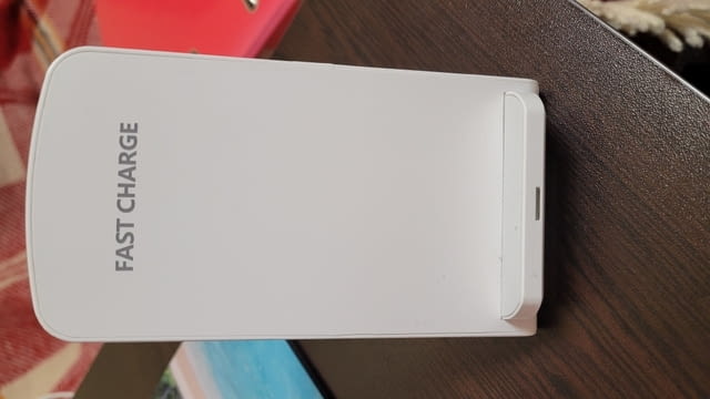Универсална безжична зарядна станция (Wireless Charger Stand) - снимка 3