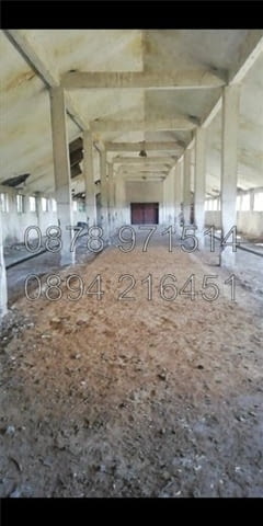 Код 15249. Стопански постройки - халета /бивши животновъдни ферми/ 1200м2 върху площ 5500м2, построй - снимка 2