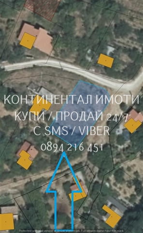 Код 70038. Парцел 500м2 във вилната зона на селото. Парцелът е терасиран на две тераси. В близост до - снимка 1