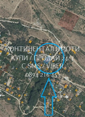 Код 70038. Парцел 500м2 във вилната зона на селото. Парцелът е терасиран на две тераси. В близост до - снимка 2
