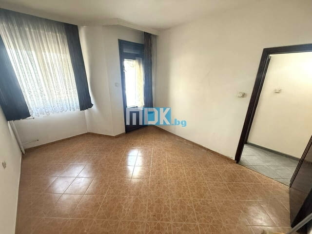 3-стаен монолит в широкия център на Пловдив 2-bedroom, 84 m2, Brick - city of Plovdiv | Apartments - снимка 7