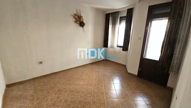 3-стаен монолит в широкия център на Пловдив 2-bedroom, 84 m2, Brick - city of Plovdiv | Apartments - снимка 8