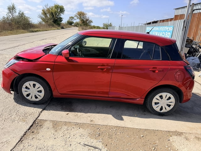 Suzuki Swift 6 1.2 VVT Hybrid Z12E двигател 83 кс, ск. Кутия 4B02400, 5 ск., 17 000 км., 2025 г., eu - снимка 1