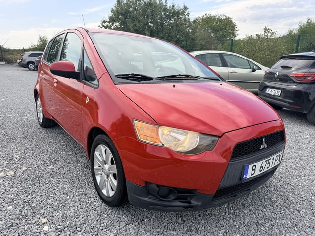 Mitsubishi Colt 1.3i 95 кс., 5 ск., 95000 км., 2009 г., евро 4, обслужена, поддържана редовно, много - снимка 2