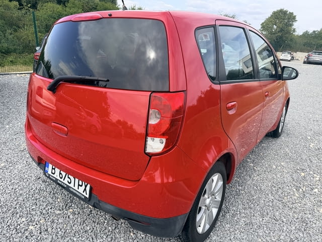 Mitsubishi Colt 1.3i 95 кс., 5 ск., 95000 км., 2009 г., евро 4, обслужена, поддържана редовно, много - снимка 8