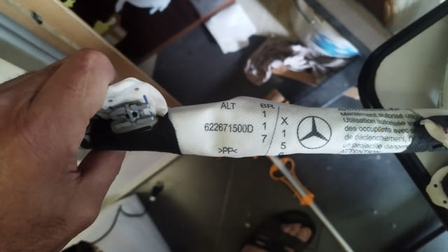 Mercedes GLA класа - оригинален еърбег тип „завеса“ (Curtain Airbag) 2015-2019 - снимка 8