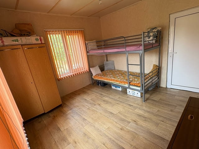 Парцел с къща и стопанска сграда в с. Зайчари, обл. Сливен, village Zaychari - снимка 7