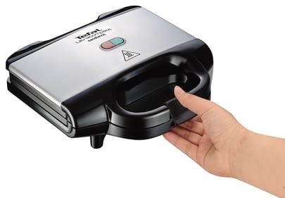 Сандвич мейкър, Tefal SM157236 Ultracompact white, grill plate, 700W, on/off, ready-cook button, LED - снимка 3