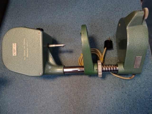 Пенетрометър VEB Feinmess Dresden-Gerat AP4 220V/50Hz/40VA Penetrometer - снимка 2