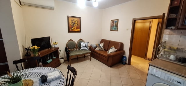Продавам двустаен апартамент Чайка 2-стаен, 48 м2, Панел - град Варна | Апартаменти - снимка 2