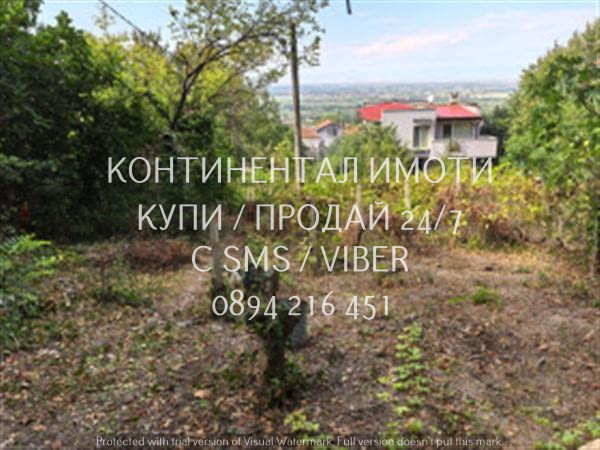 Код 70056. Двуетажна вила 60м2 и лицев гараж 22м2 в горната част на селото в голям парцел 960м2. Пар - снимка 12